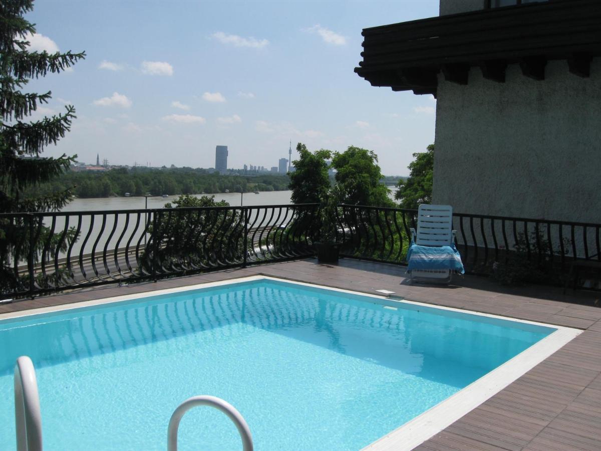 Danube View House With Garden Vienna Exterior photo